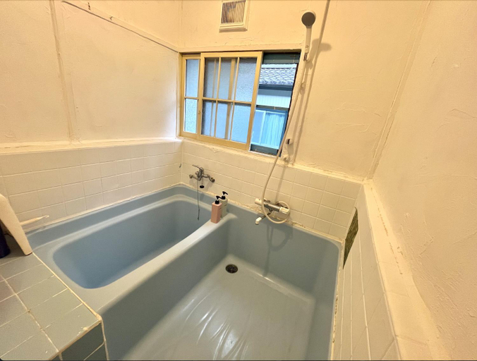 Bathroom 7