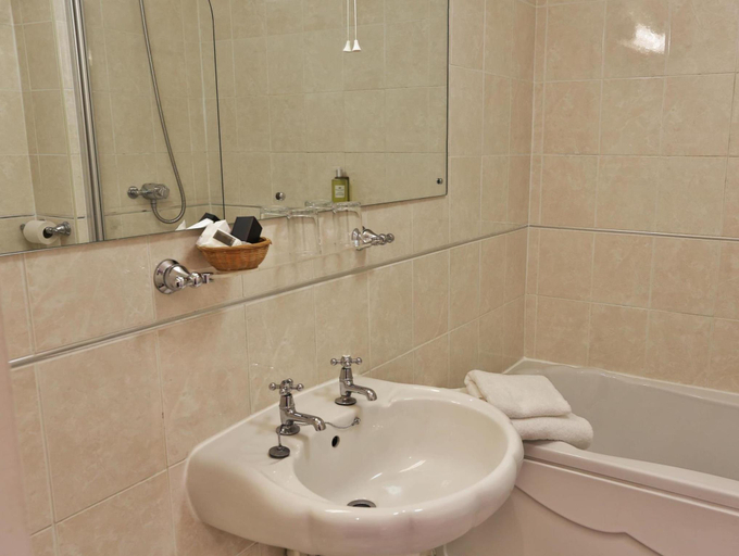 Bathroom, ザ オールド ミル ホテル, Bury