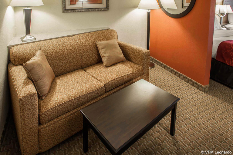 Comfort Suites Bloomington I-55 And I-74, McLean