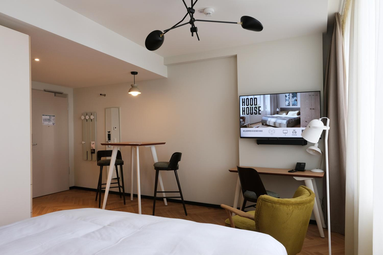 Bedroom 9