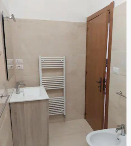 3, Casa Stella, Lecce