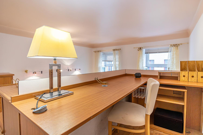 Others 5, Peaceful Getaway 2BR Apartment with Shared Spaces, Wien