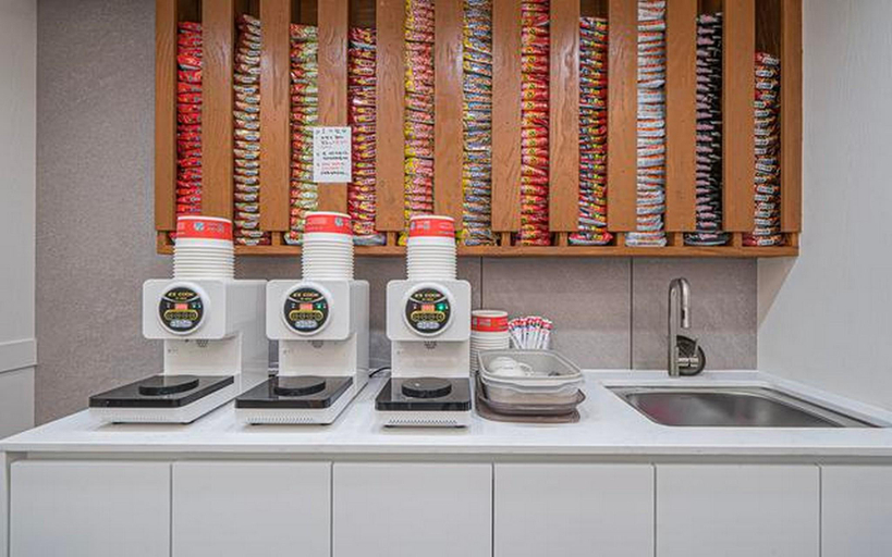 Food & Drinks 5, Busan Gangseo jisadong GoodPrime, Gimhae