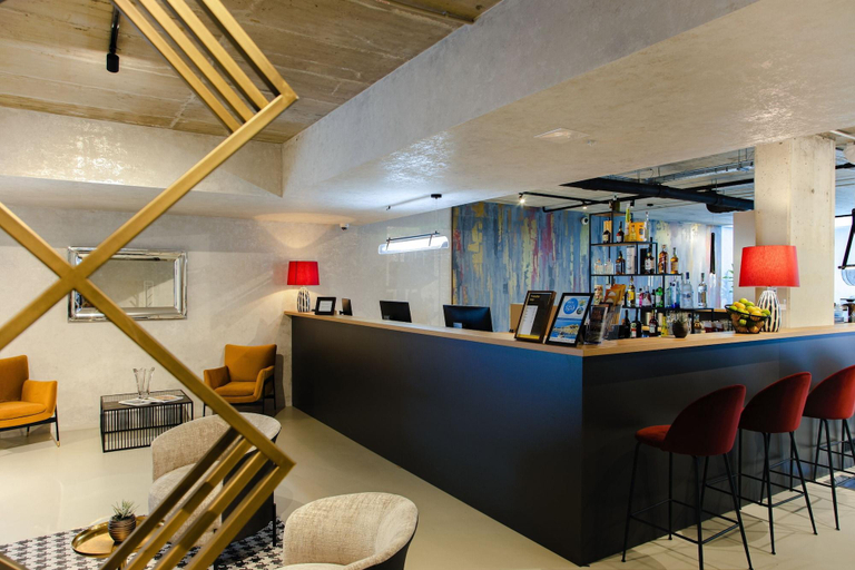 Public Area 5, The Amberlyn Suite Hotel, Budapesti