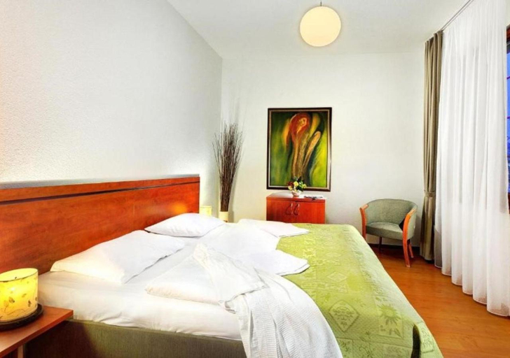 Bedroom 3, Hotel Besenova, Ružomberok