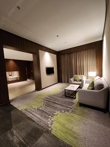 Bedroom 4, Azar Hotel
