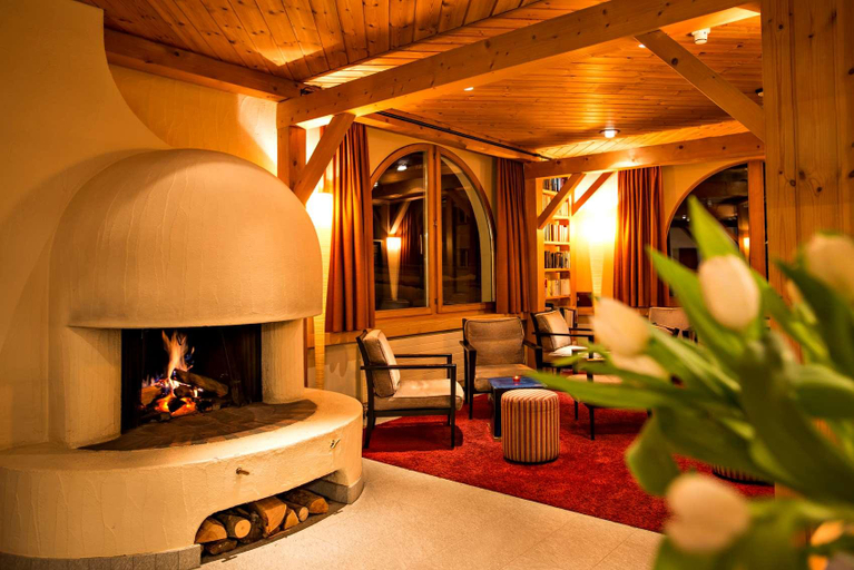 Public Area, Hotel Chesa Mulin, Maloja