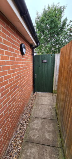 Others 3, Private Guest Suite in Bletchley, Milton Keynes, Milton Keynes