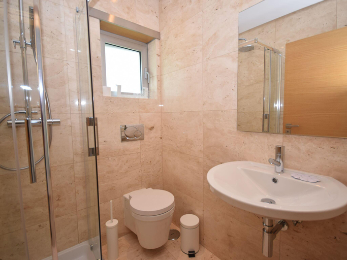 Others 5, Holiday Home near Sao Martinho Beach, Caldas da Rainha