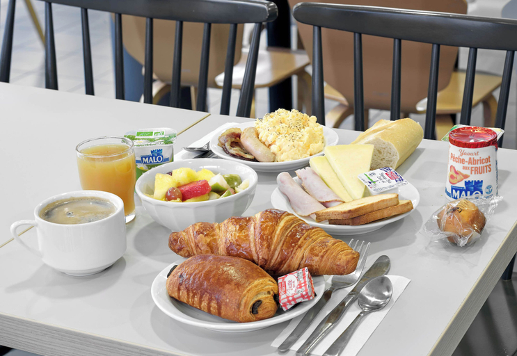 Food & Drinks 5, B&B HOTEL Paris Est Bobigny, Seine-Saint-Denis