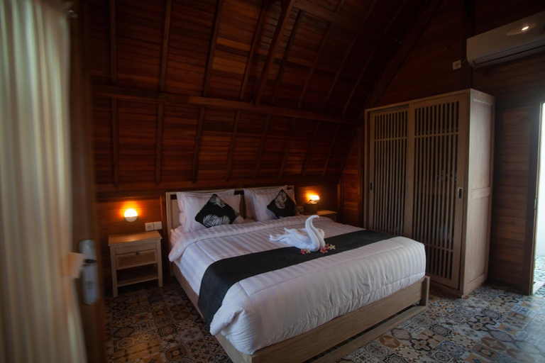 Bedroom 13
