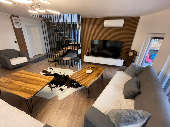 Others 3, Villa Bellevue Deluxe, Podujevo