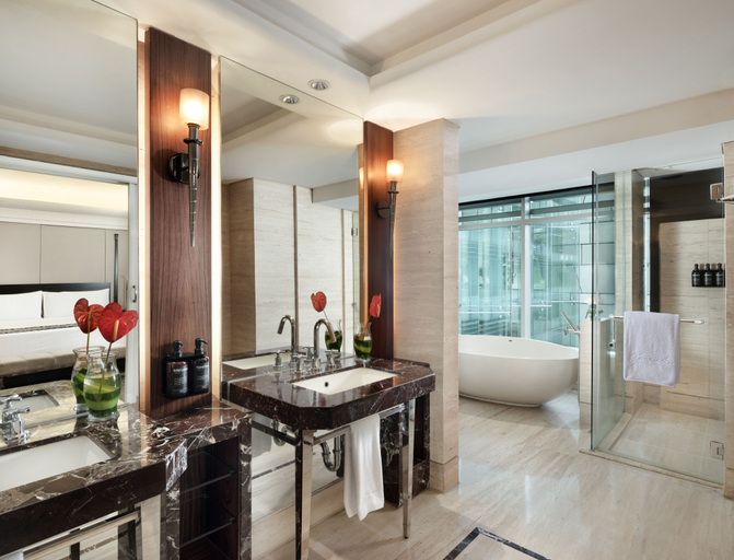 Bathroom 21