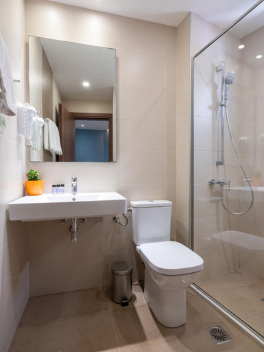 Bathroom 4, Athinaikon Hotel, Crete
