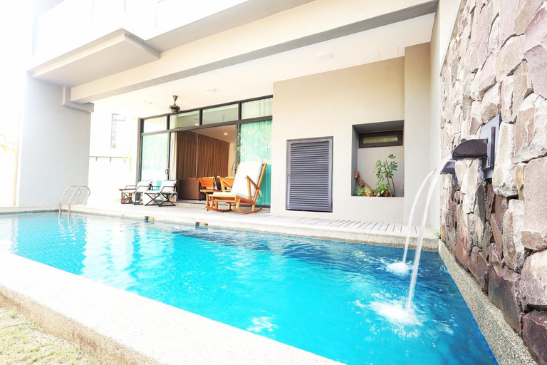 Swimming Pool 27