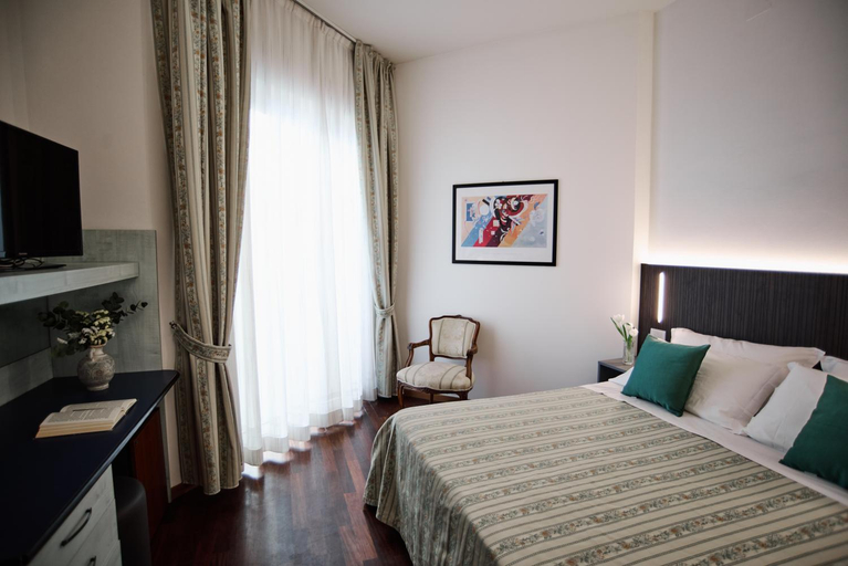 Bedroom 3, ホテル ネグレスコ, Rimini