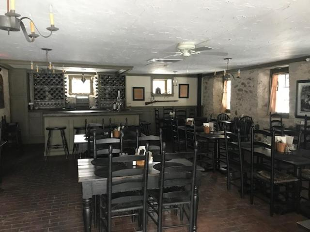 Food & Drinks 4, The Inn on the Olde Homestead, Waukesha