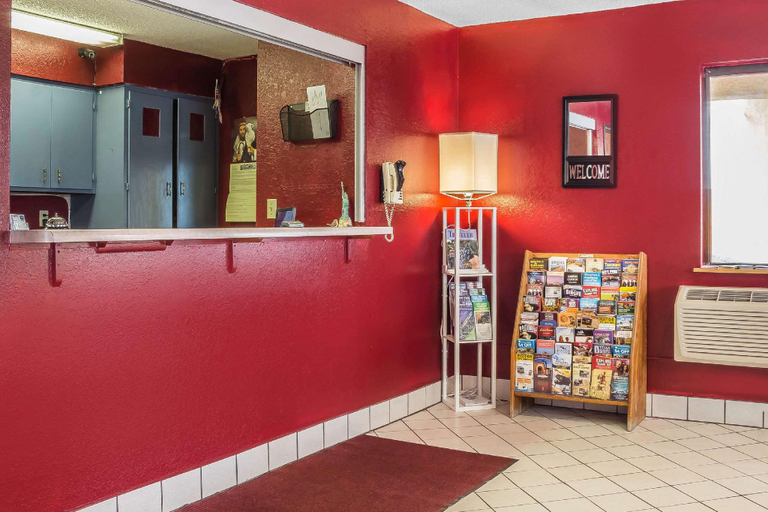 Public Area 2, Rodeway Inn near Ft Huachuca, Cochise