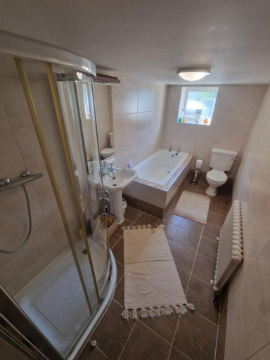 Others 2, Mardan House B&B