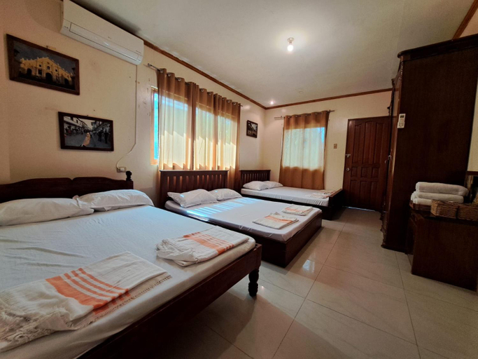Bedroom 2, The Orange House (Exclusive Villa) with Breakfast, San Vicente