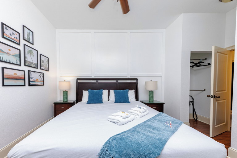 Bedroom 3, 30A Inn & Suites, Walton