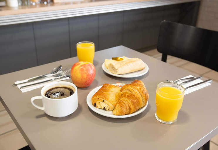 Food & Drinks 4, B&B HOTEL LOUVECIENNES, Yvelines