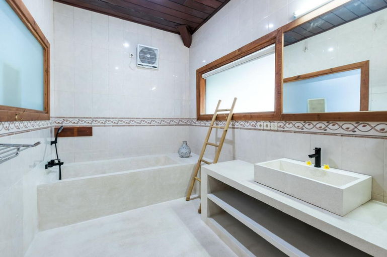 Bathroom 4, FAMILY SUITE AT Kanna Seafront Estate, Karangasem