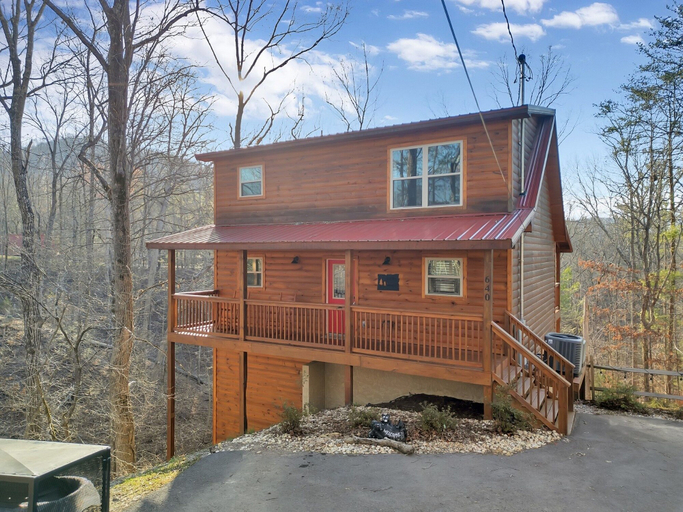 Others 1, Bear Hug Hideaway 2 Bedroom Cabin, Sevier