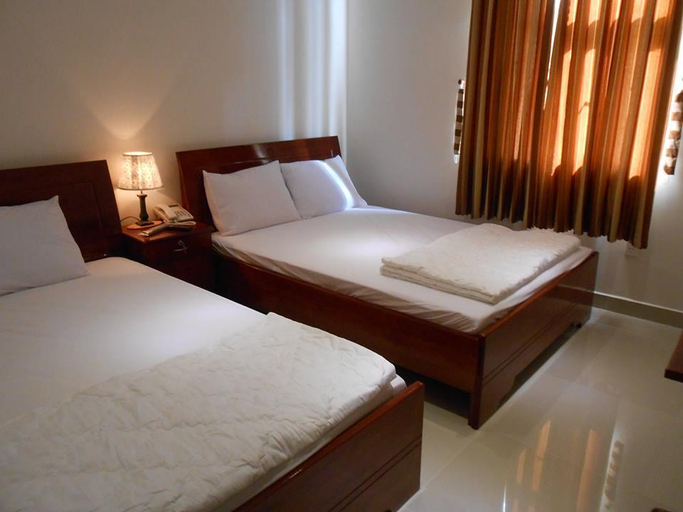 Bedroom 2, Con Son Island Hotel, Côn Đảo
