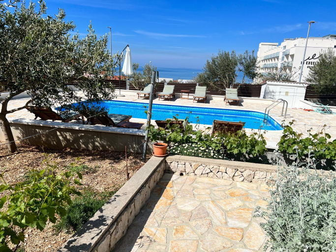 View 4, Apartments JoDi pool Novalja, Novalja