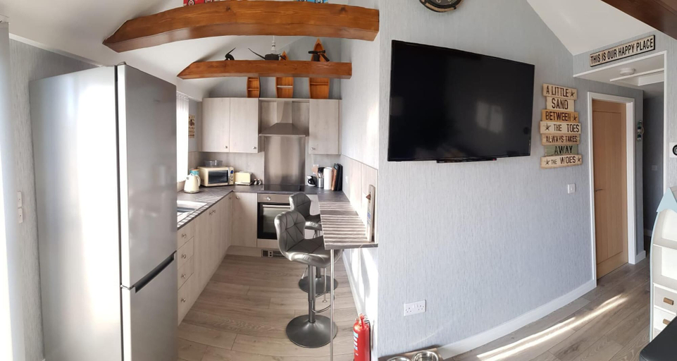 Others 4, Luxury 2-bed Modern Chalet in Bridlington, East Riding of Yorkshire