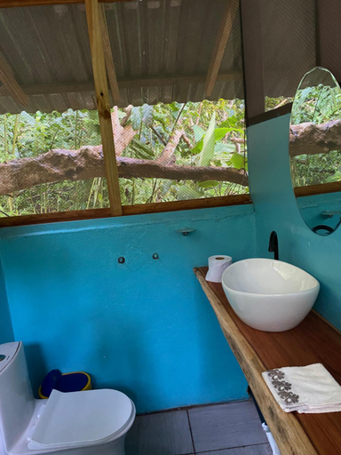 Bathroom 2, Finca la Bonita, Playa Carate, Golfito
