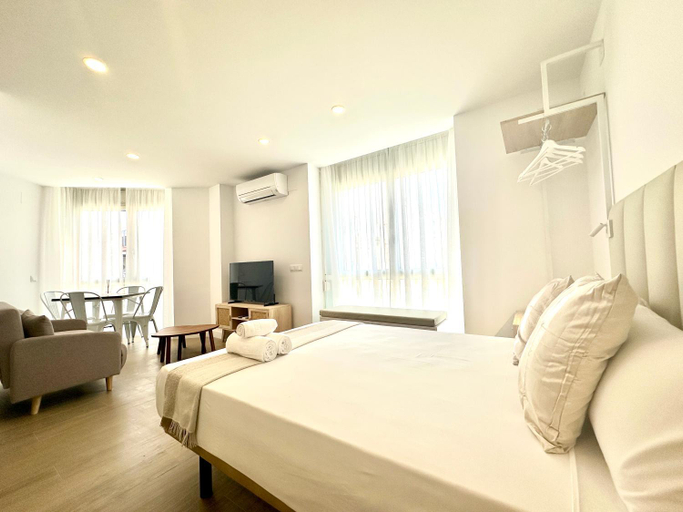 Others 4, Apartamento Andres Tamayo AV AMERICA, Madrid