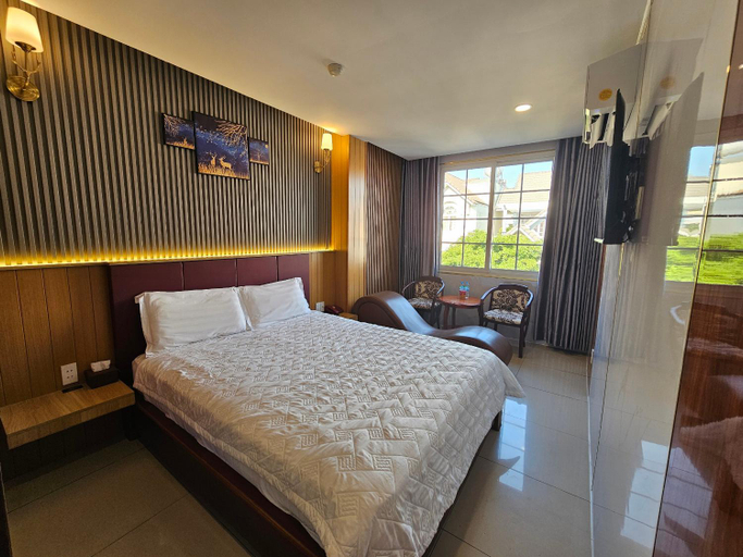 Bedroom 5