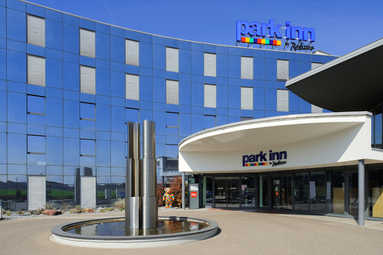 Radisson Hotel Zurich Airport, Dielsdorf