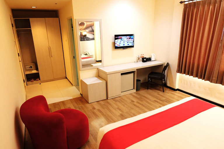 Bedroom 14
