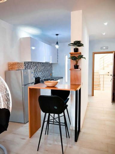 Others 4, P&SApartments