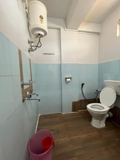 Bathroom 4, Hotel Country Inn, Dimapur
