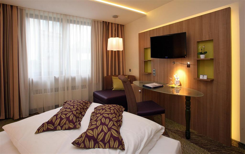 Bedroom 2, DORMERO Hotel Düsseldorf, Mettmann