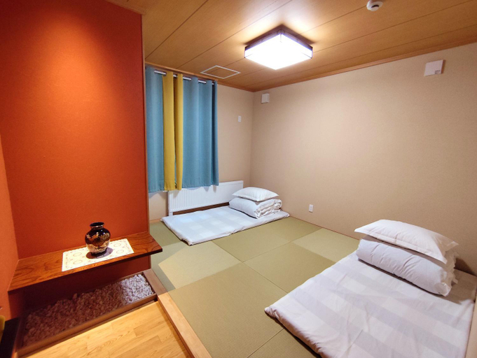 Bedroom 14