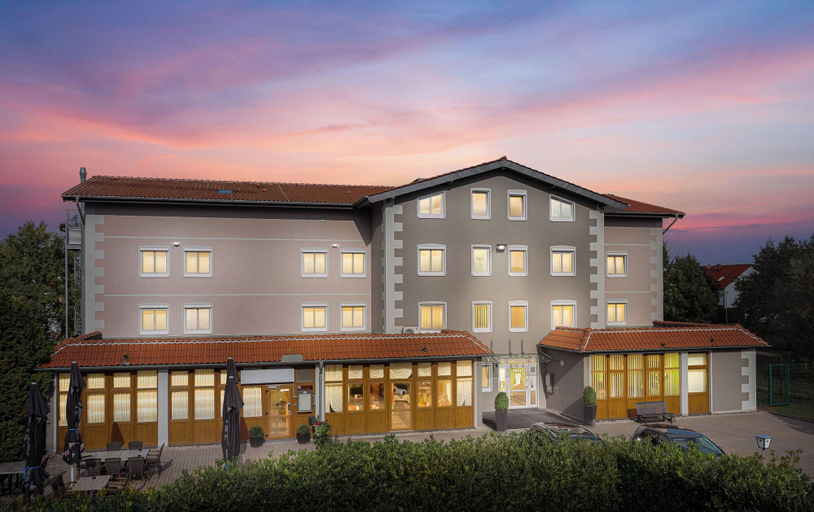 Exterior & Views 2, Hotel Muenkel, Region Hannover