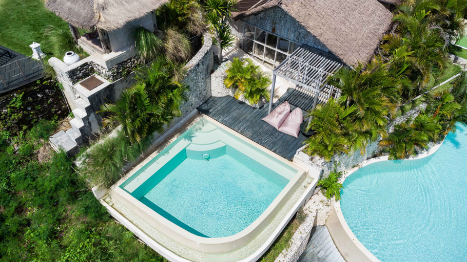 Swimming Pool 4