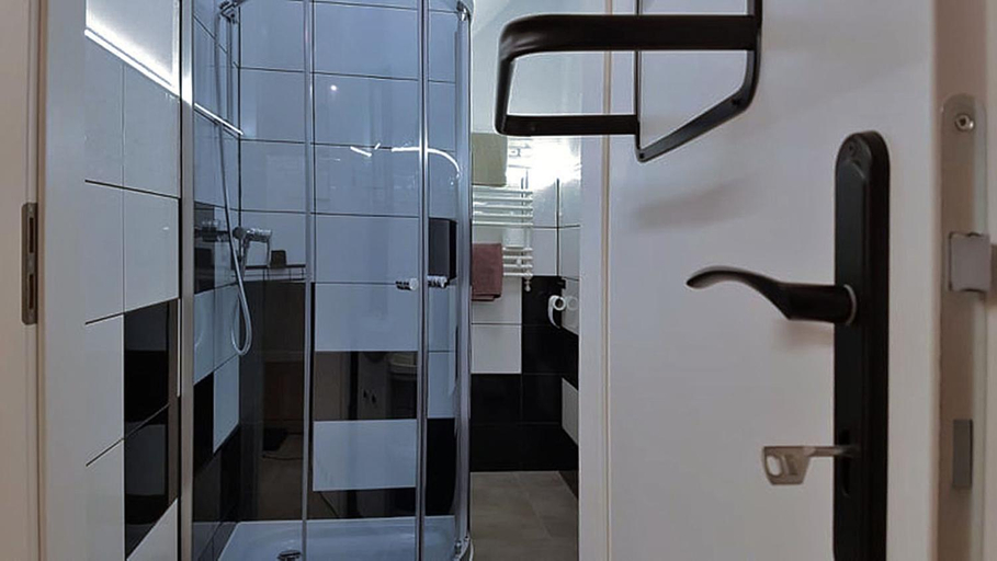 Bathroom 2, Stara Olejarnia, Nowe Miasto Lubawskie