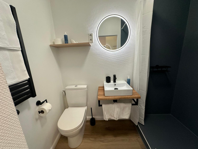 Bathroom 4, Hotel Restaurant Ostsee-Anker, Schleswig-Flensburg
