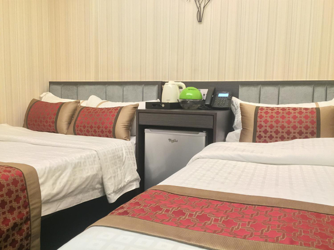 Bedroom 13