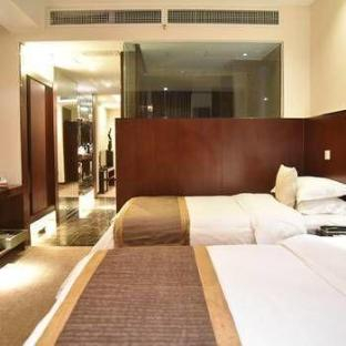 Others 2, Royale Celebrity Hotel, Ngawa Tibetan and Qiang