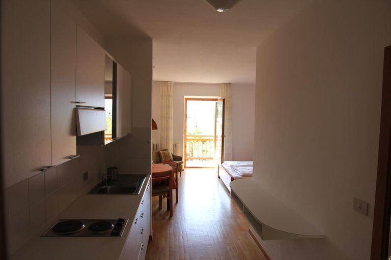 Others 5, Appartements Lena, Bolzano
