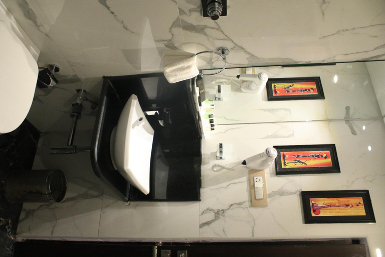 Bathroom 4, Sathyam Grand Resorts, Kancheepuram