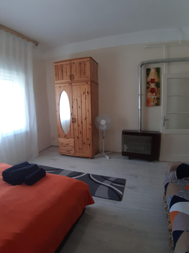 Others 3, MiniBali Apartmanok, Siófok