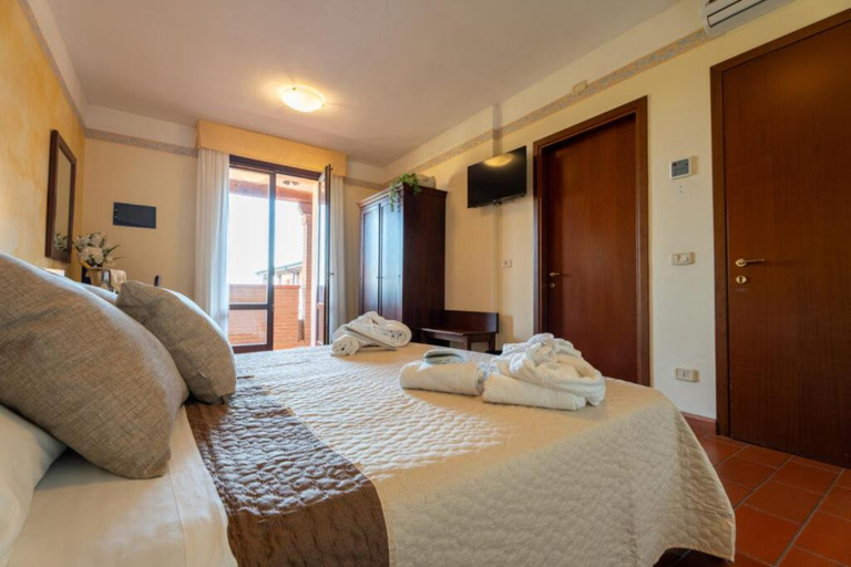 Bedroom 12